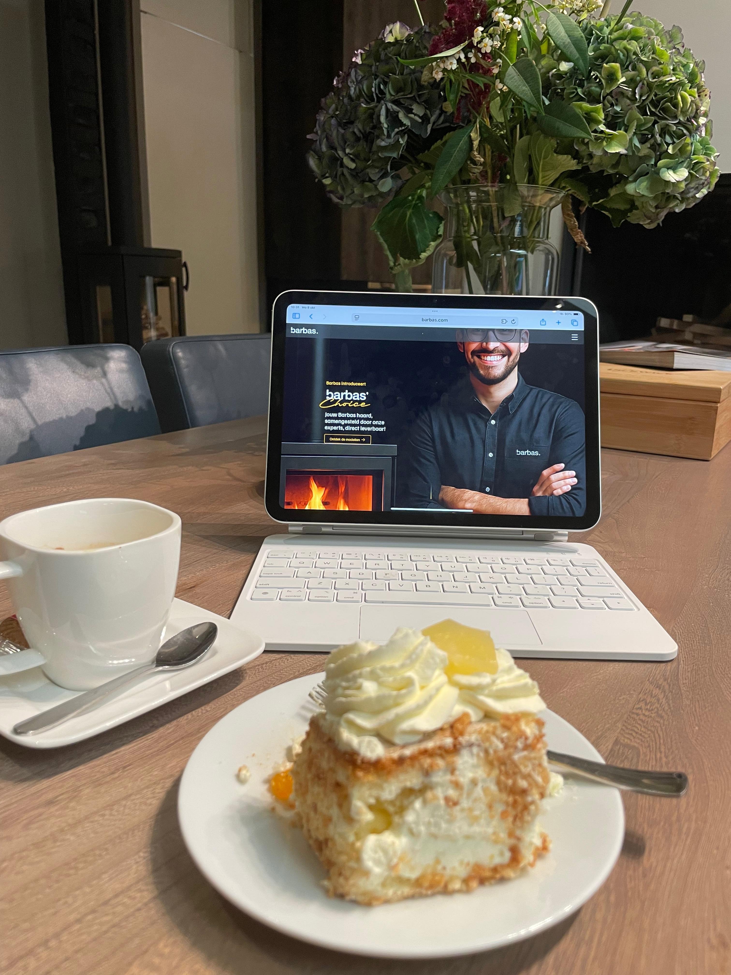 Dealtje.Frontend.Themes.Models.ImageInfo