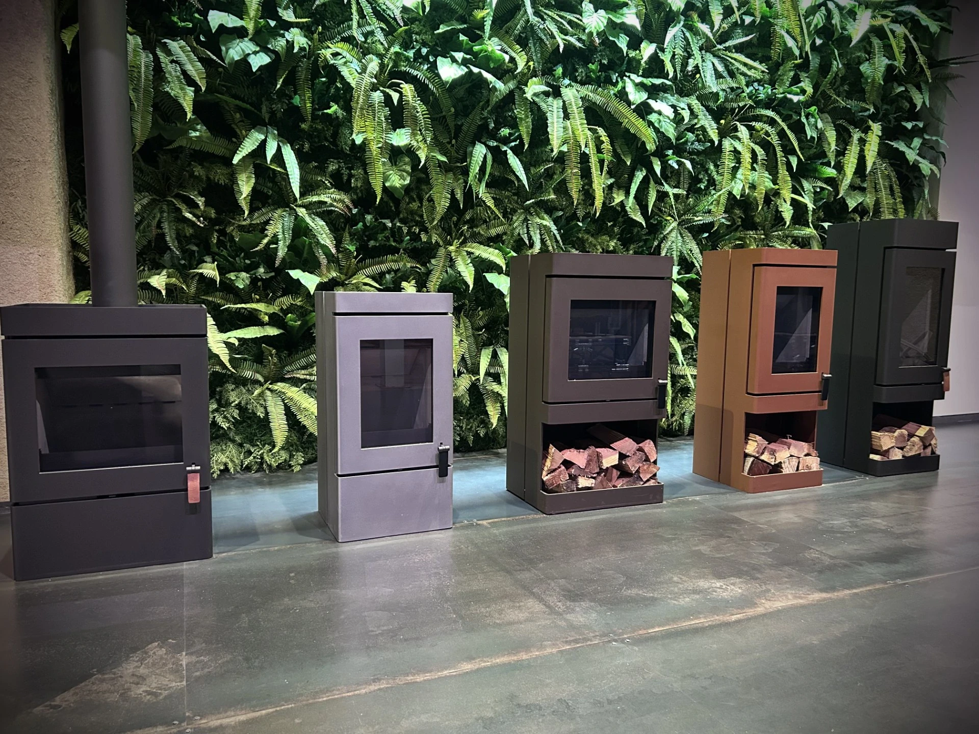 BOX 35 line up showroom